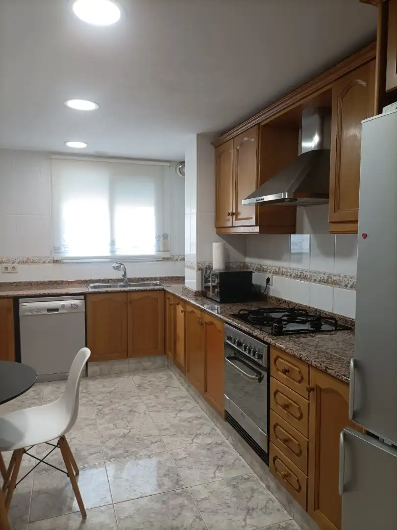 Küche von Wohnung zum Verkauf in Segorbe mit Heizung, Ofen und Mikrowelle
