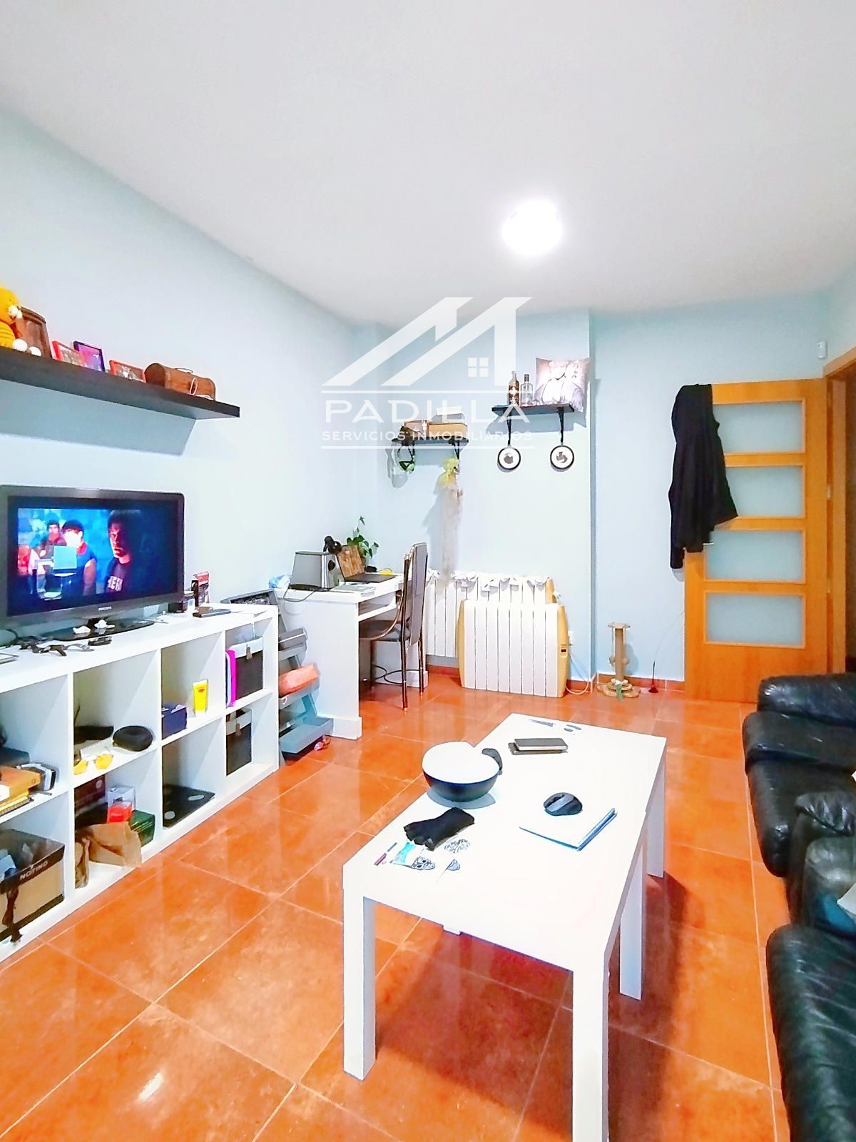 Flat for sale in Camarena  with Heating