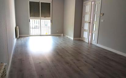 Bedroom of Single-family semi-detached for sale in Don Benito  with Air Conditioner and Heating