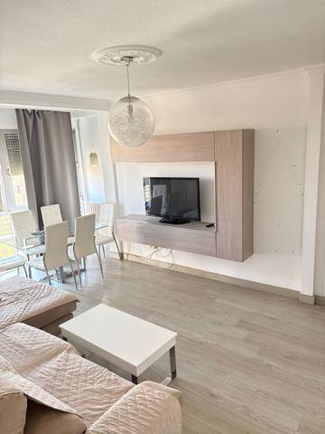 Piso en Venta en El Torreón - Los Ángeles - El Pilar