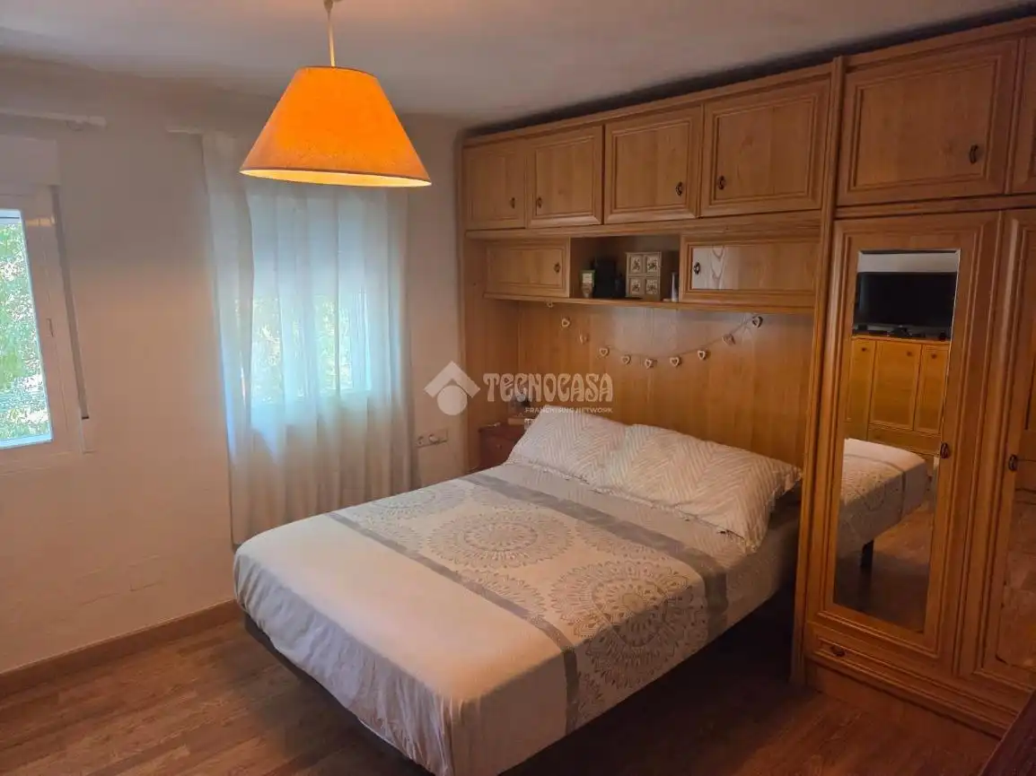 Bedroom of Flat for sale in Madrid