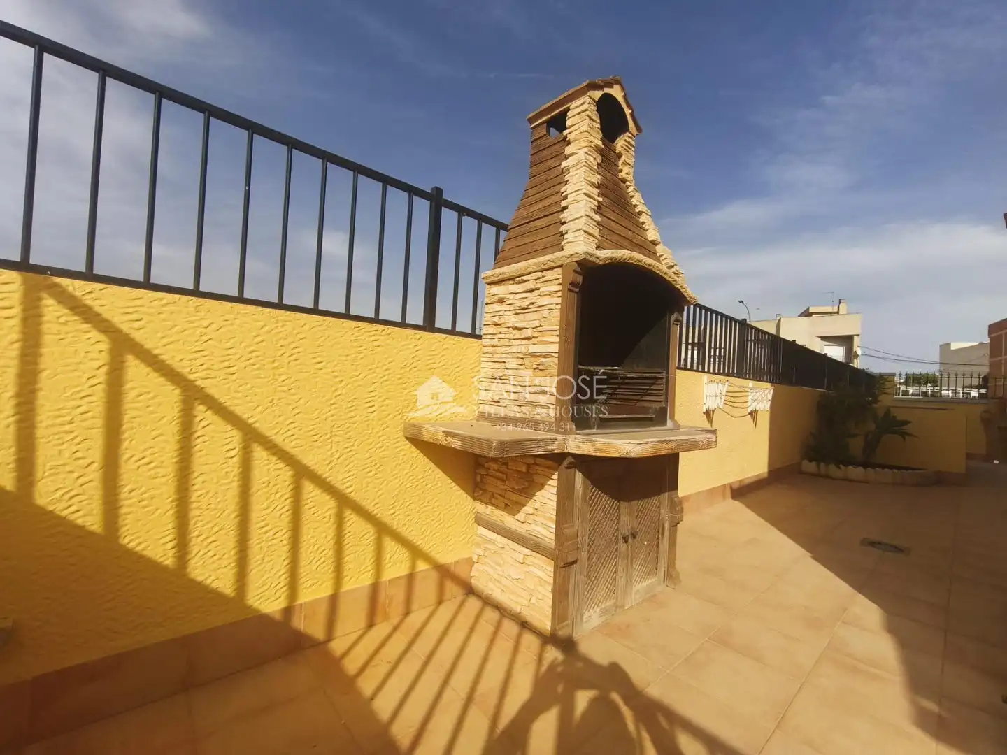 Terrace of Houses for rent in Aspe  with Air Conditioner, Heating and Terrace