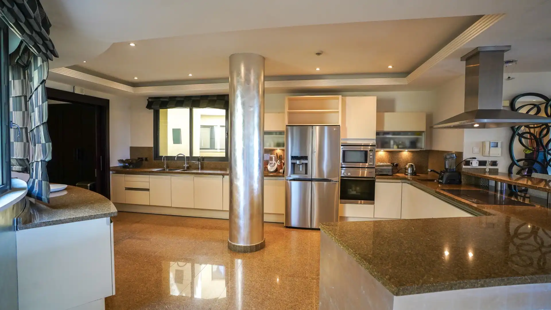 Apartament amb piscina en venda a Nueva Andalucía, imagen 8