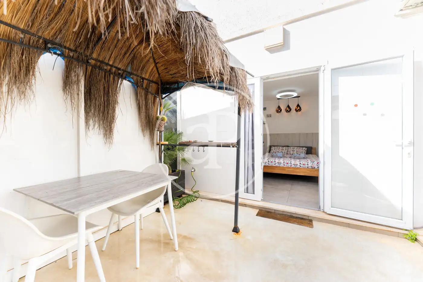 Terrasse von Wohnung zum Verkauf in  Palma de Mallorca mit Klimaanlage, Privatgarten und Terrasse