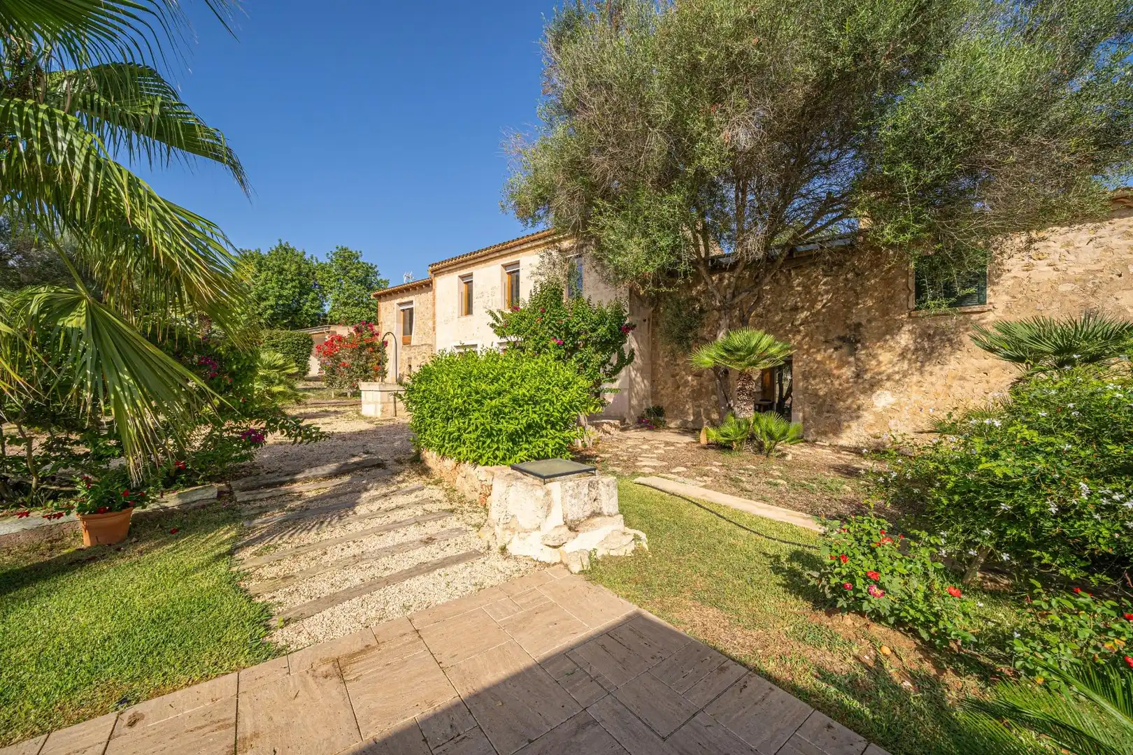 Exterior view of Country homes for sale in Manacor  with Air Conditioner, Heating and Private garden