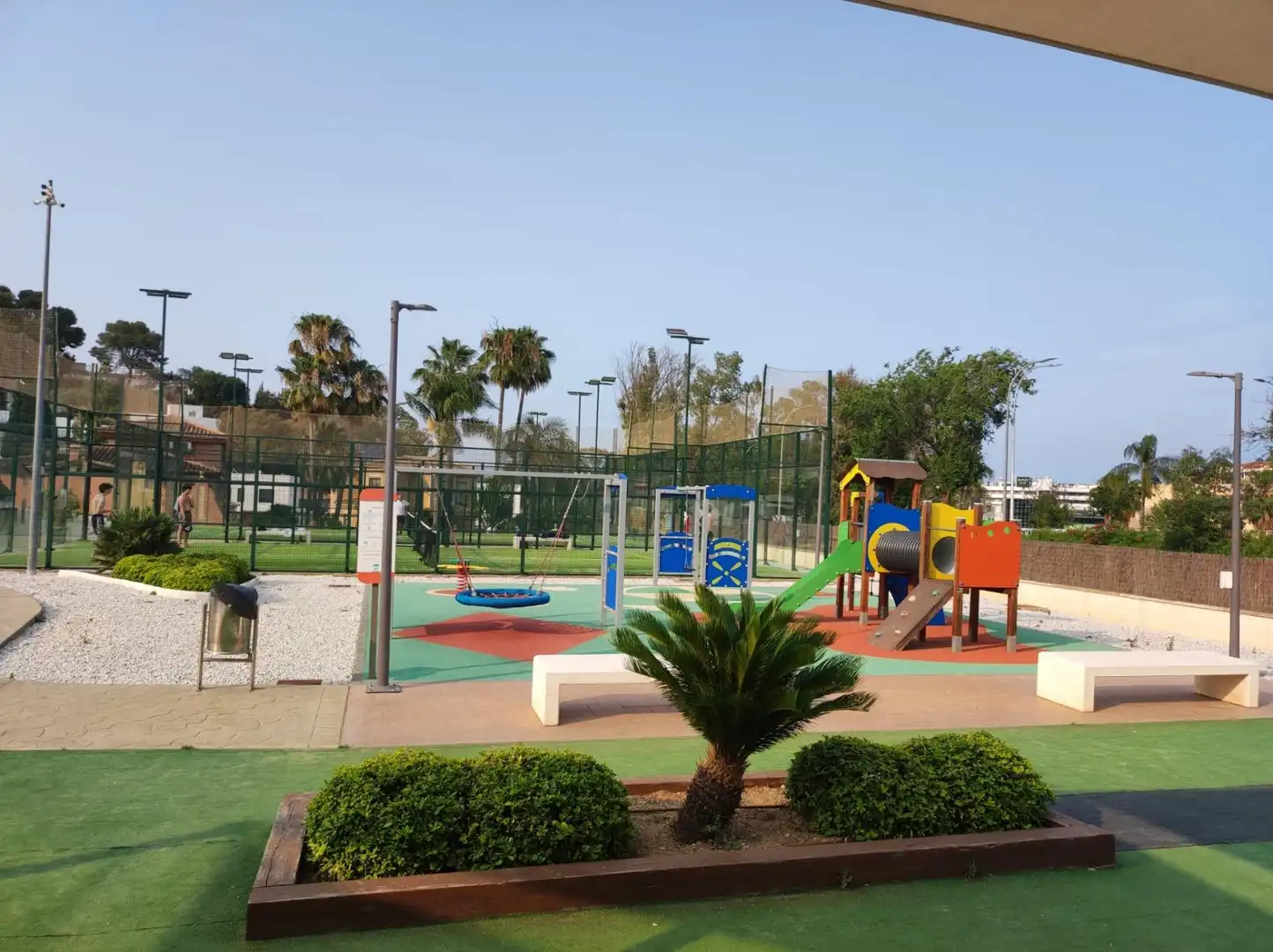Parking de Casa adosada en venta en Torremolinos con Aire acondicionado, Jardín privado y Terraza