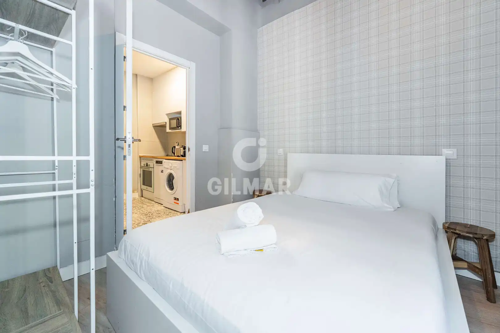 Habitación de Piso en venta en Madrid con Calefacción