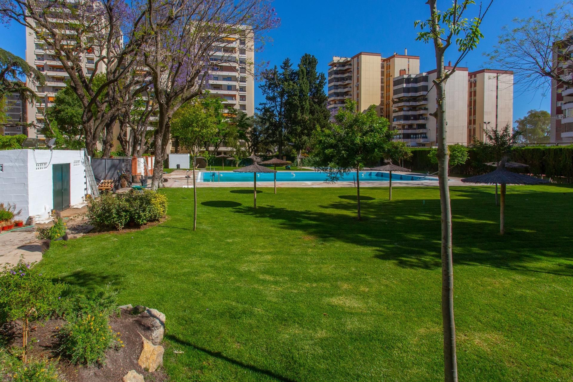 Piscina de Pis en venda en Jerez de la Frontera amb Calefacció, Terrassa i Piscina comunitària