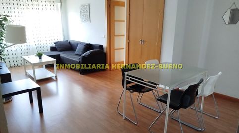 Foto 2 de Piso de alquiler en San Vicente - Las Úrsulas, Salamanca Capital