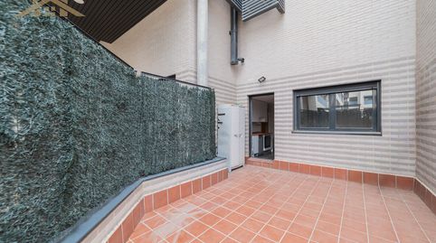 Planta baja de 2 dormitorios con 2 terrazas, doble orientación y 2 plazas de garaje en La Tenería II, image 4