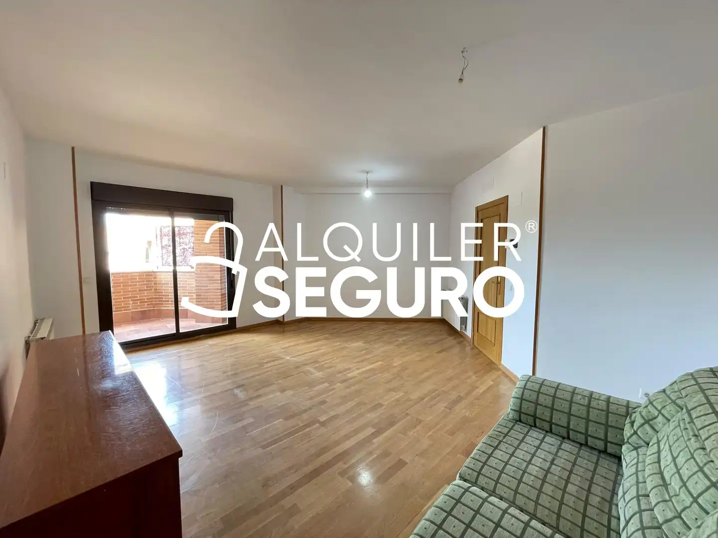 Vista exterior de Pis de lloguer en Navalcarnero amb Calefacció, Terrassa i Traster