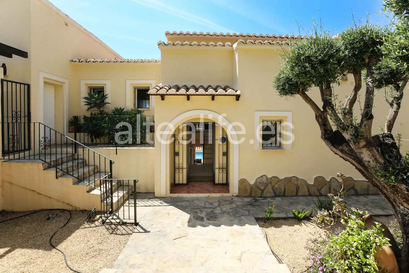 Exterior view of Houses for sale in Altea  with Air Conditioner, Heating and Private garden