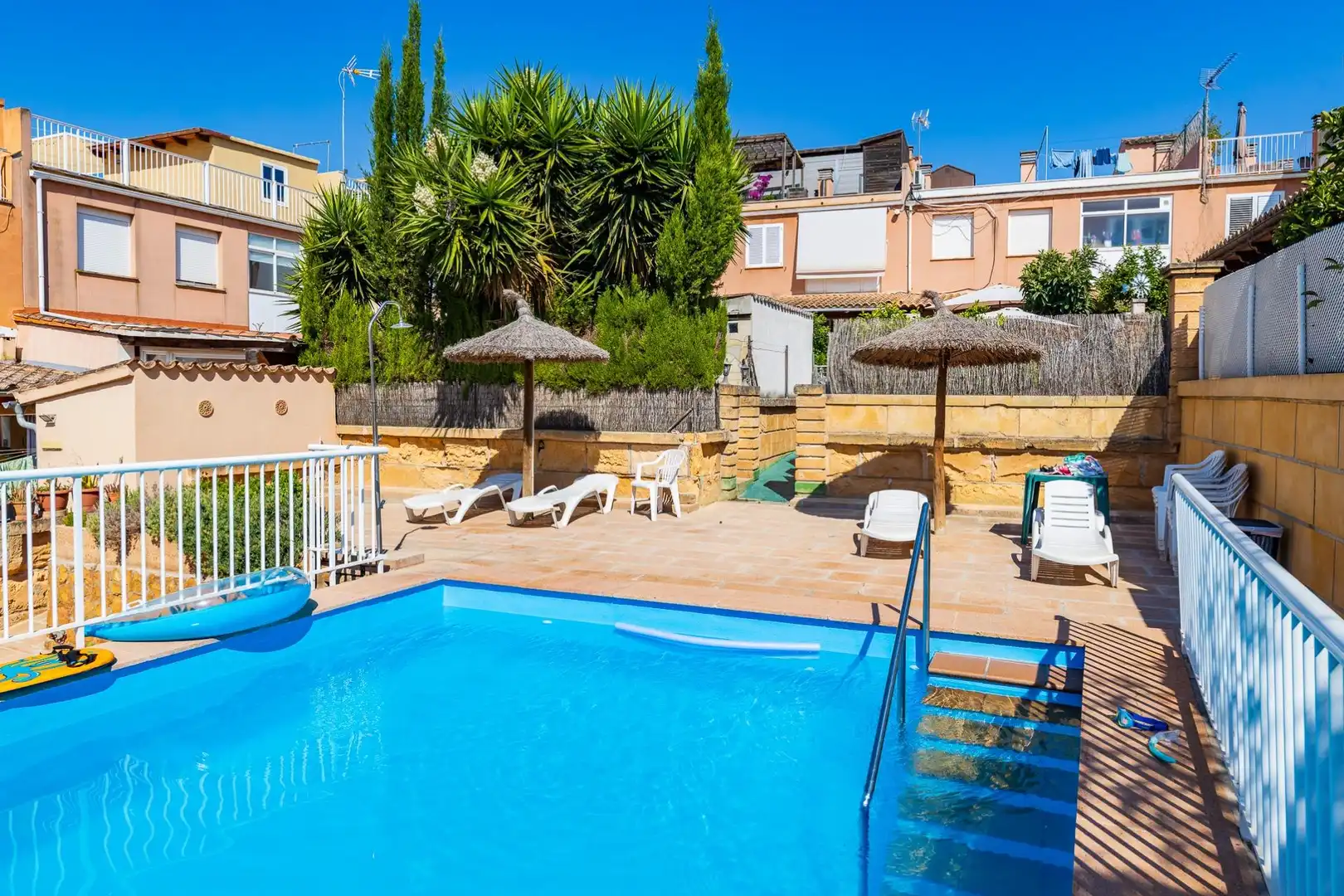 Piscina de Planta baja en venta en  Palma de Mallorca con Jardín privado, Terraza y Piscina comunitaria