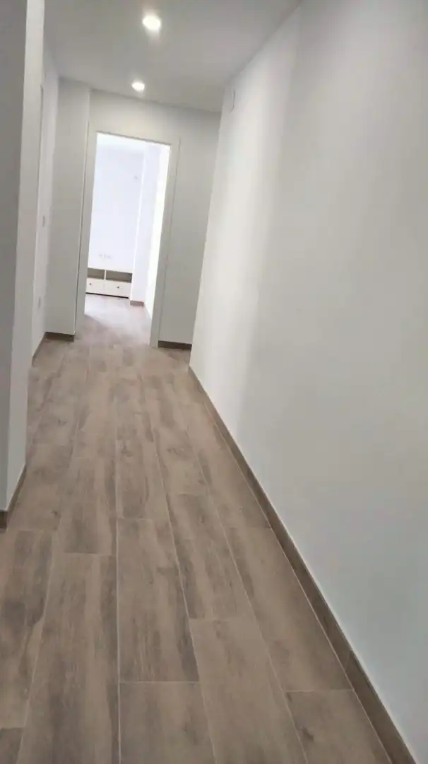 Piso de alquiler en Elche / Elx con Amueblado y Balcón