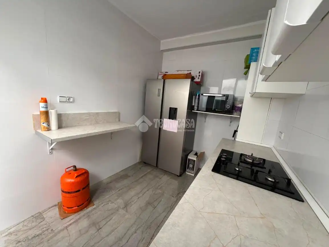 Casa adosada en venta en Torredonjimeno