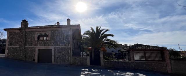 Casa-chalet en Venta en Las Ventas Con Peña Aguilera