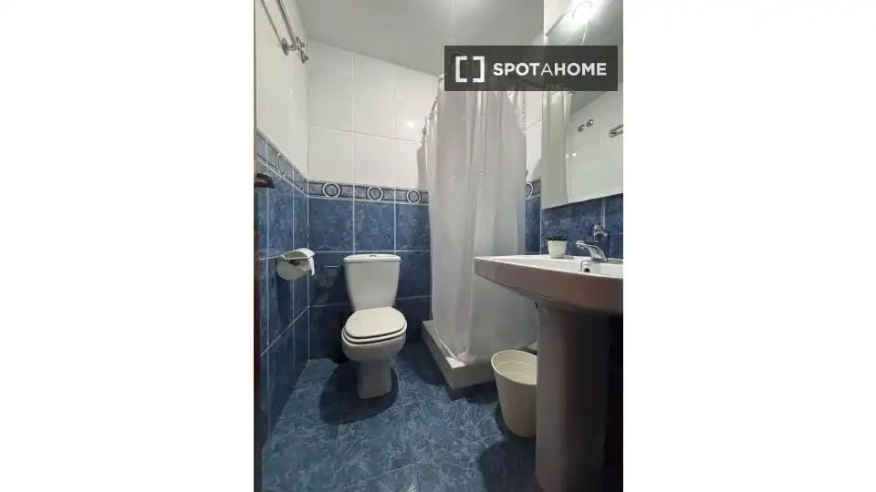 Bathroom of Flat for rent in Moncada  with Air Conditioner, Heating and Furnished