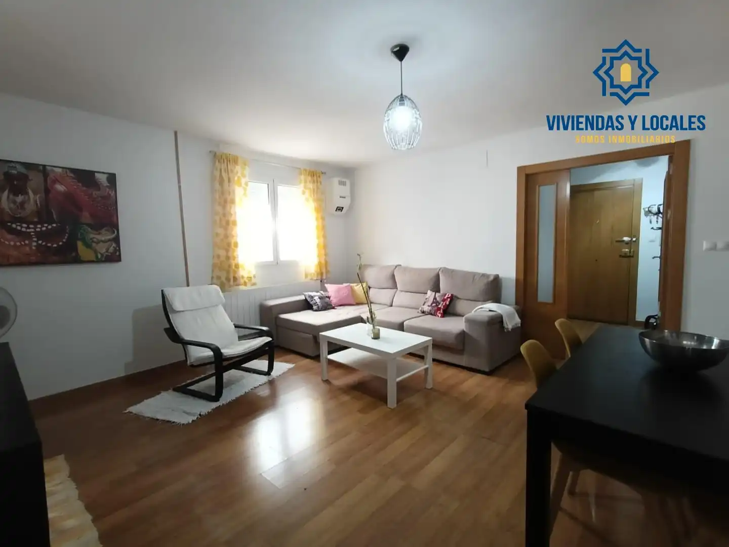 Living room of Flat for rent in Granada  with Heating, Terrace and Furnished