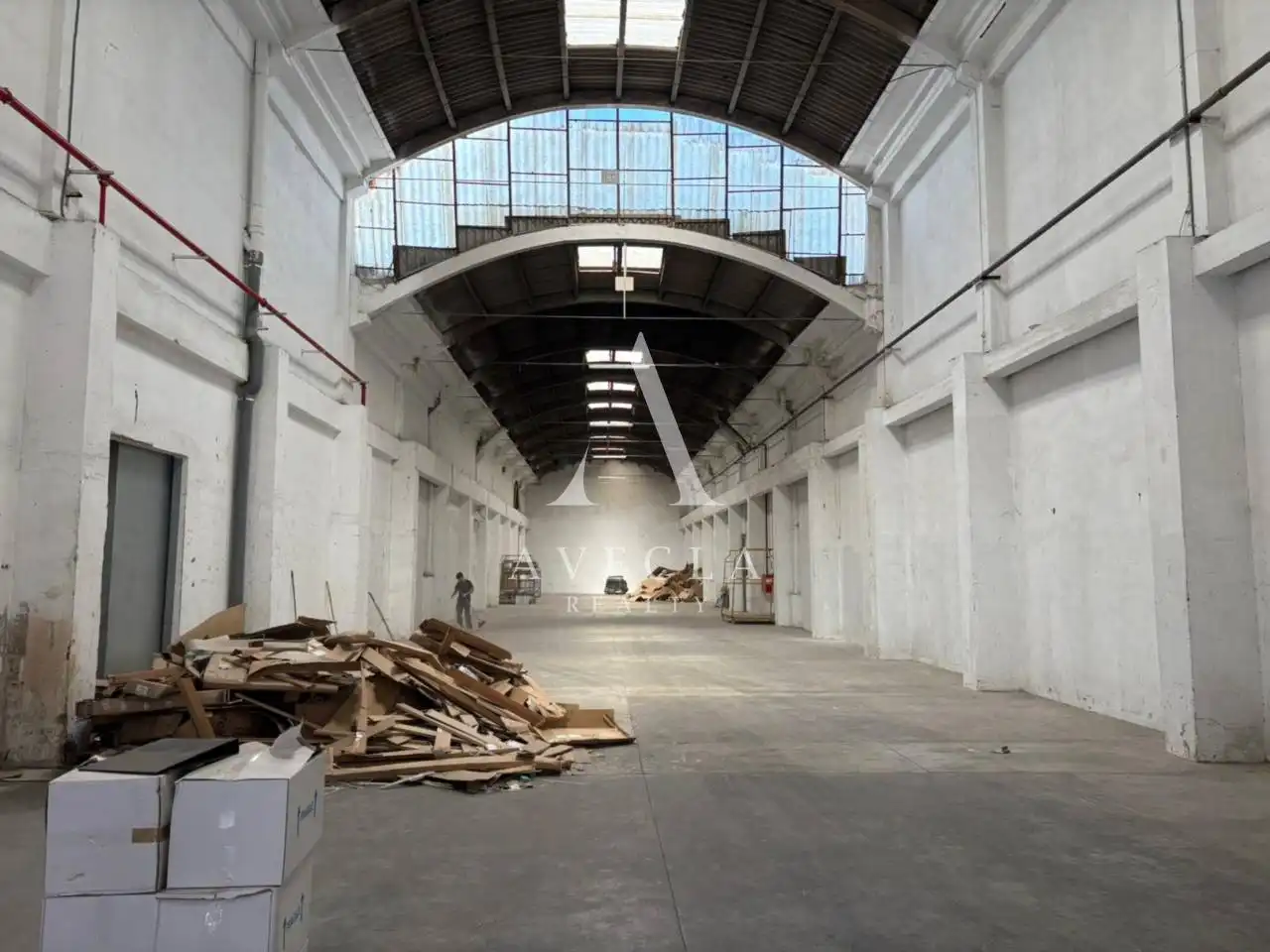 Nave industrial de alquiler en Cornellà de Llobregat