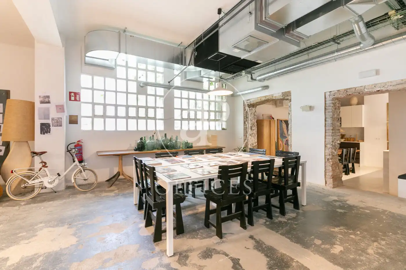 Dining room of Office for sale in Barcelona  with Air Conditioner and Heating