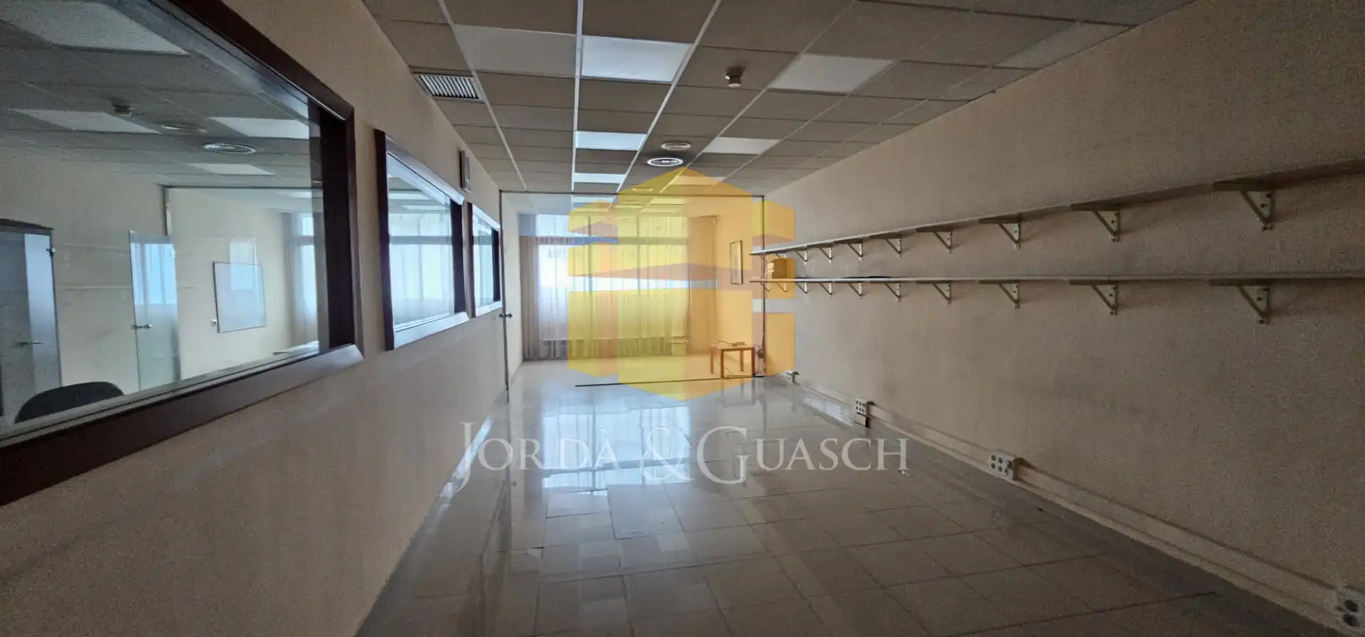 Industrial building with lift for sale in Carretera Corbera 1, imagen 18