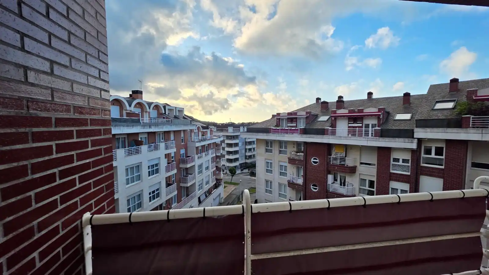 Terraza de Piso en venta en Castro-Urdiales con Calefacción, Terraza y Trastero