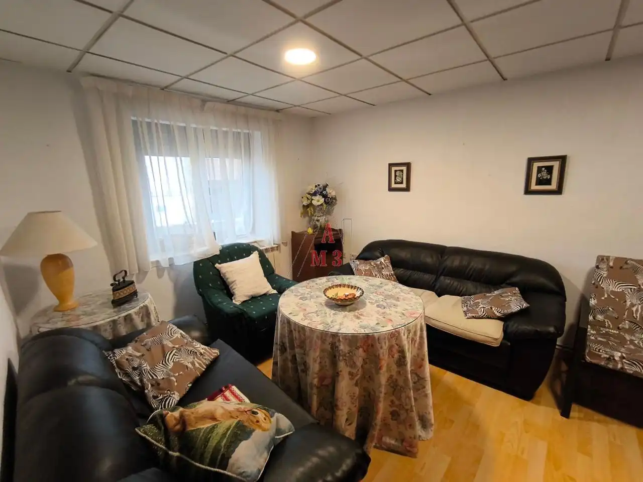Sala de estar de Casa o chalet en venta en Benavides con Calefacción, Trastero y Amueblado
