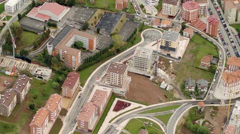 Foto 3 de Piso en venta en Calle Les Comadres, El Carbayedo - El Quirinal, Avilés