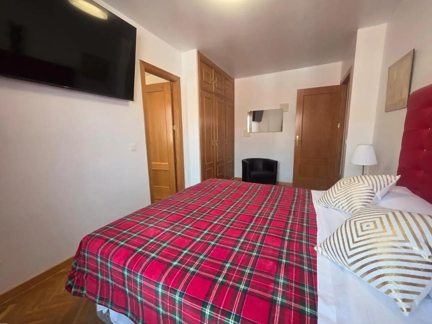 Schlafzimmer von Wohnung zur Miete in Ávila mit Heizung, Parkett und Terrasse