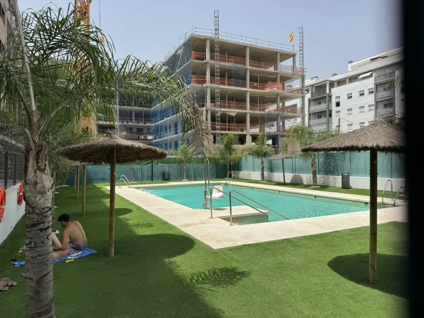 Piscina de Àtic en venda en Bormujos amb Aire condicionat, Parquet i Terrassa