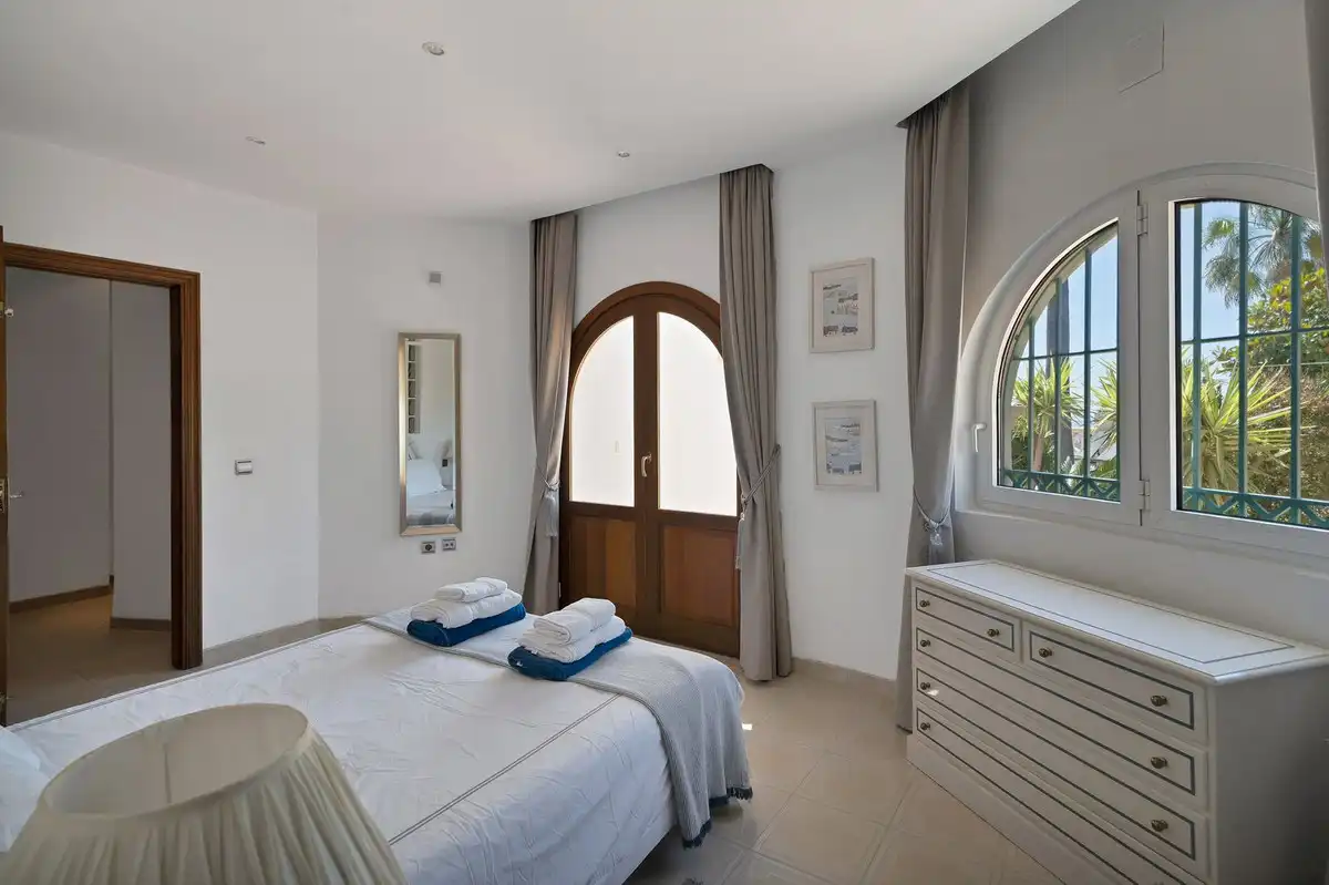 Casa amb piscina en venda a Elviria - Cabopino, imagen 45