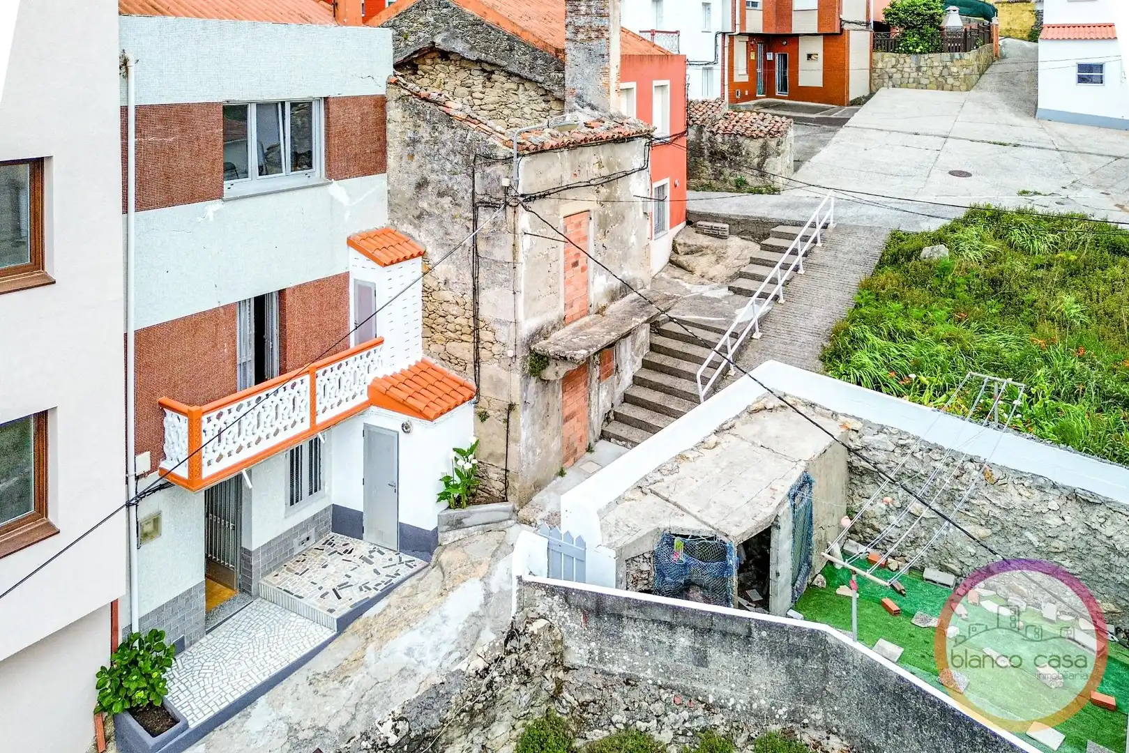 Exterior view of Houses for sale in Ponteceso  with Storage room and Furnished