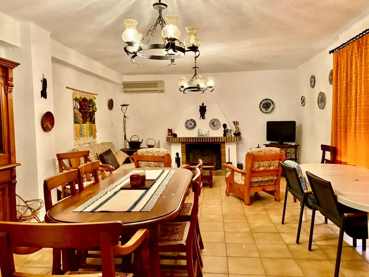 Comedor de Casa o chalet en venta en Elda con Aire acondicionado, Jardín privado y Terraza