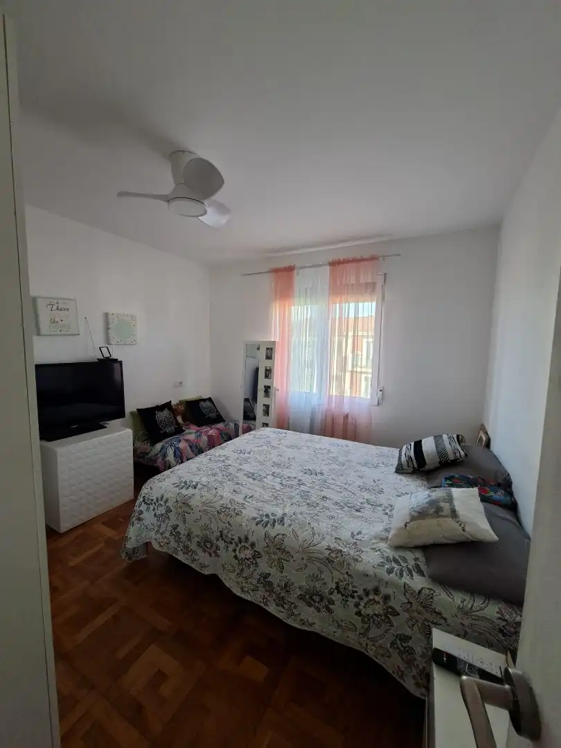 Habitación de Piso en venta en  Pamplona / Iruña con Aire acondicionado, Amueblado y Horno