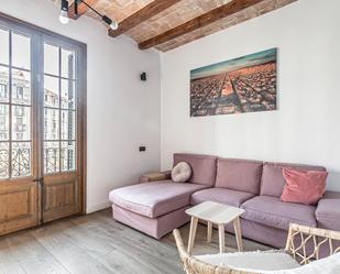 Living room of Flat to rent in  Barcelona Capital  with Air Conditioner, Heating and Furnished