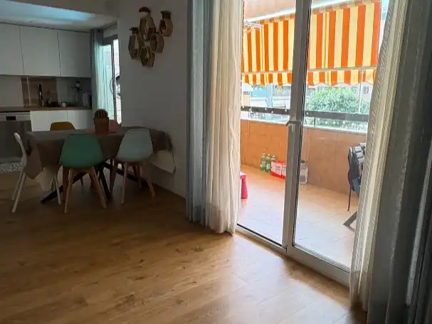 Pis amb piscina en venda a Carrer de Joaquim Rubió i Ors 47, imagen 9