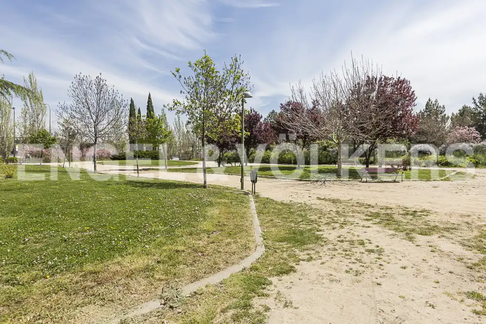 Houses for rent in Madrid  with Air Conditioner, Heating and Private garden