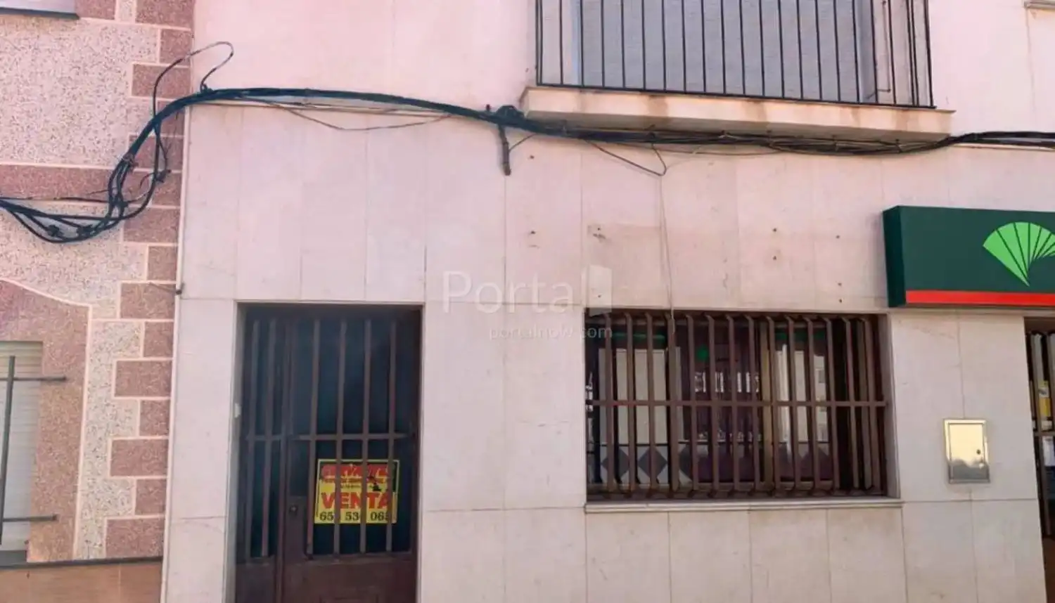 Vista exterior de Piso en venta en Hinojosas de Calatrava con Terraza