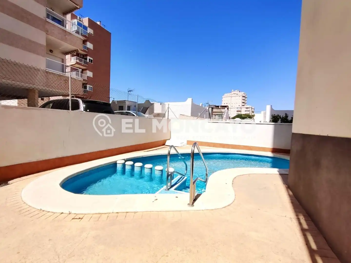 Apartamento con piscina en venta en Nueva Torrevieja - Aguas Nuevas, imagen 2