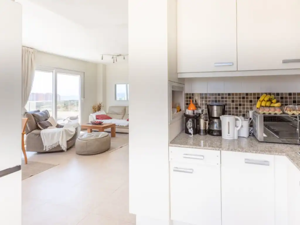 Cocina de Ático en venta en La Manga del Mar Menor con Piscina y Piscina comunitaria