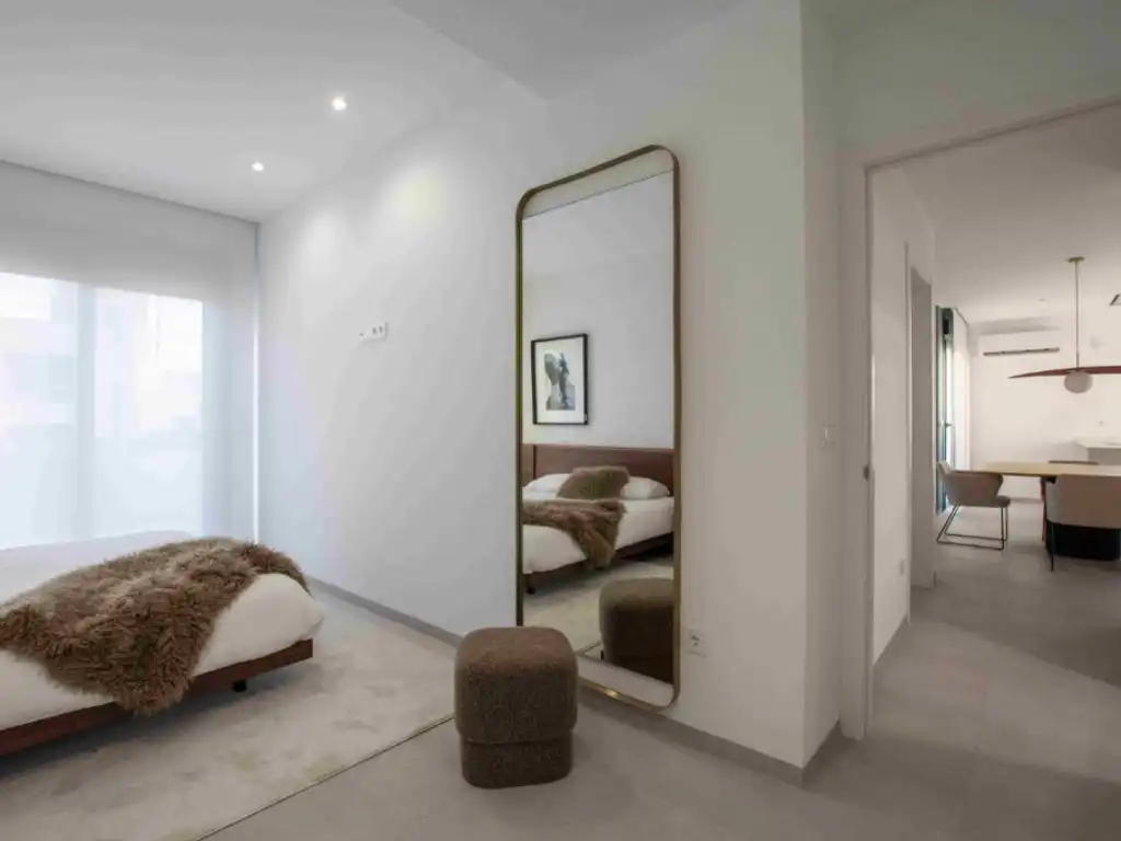 Dormitori de Apartament en venda en Finestrat amb Jardí privat i Piscina