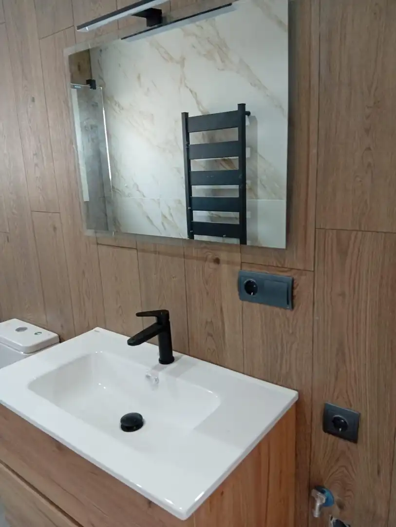 Bathroom of Country homes for sale in Tortosa  with Air Conditioner, Private garden and Storage room