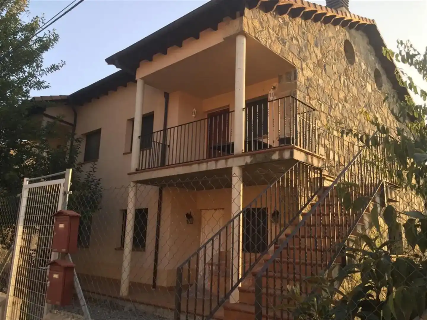 Vista exterior de Apartamento en venta en La Puebla de Castro con Parquet, Lavadora y Balcón