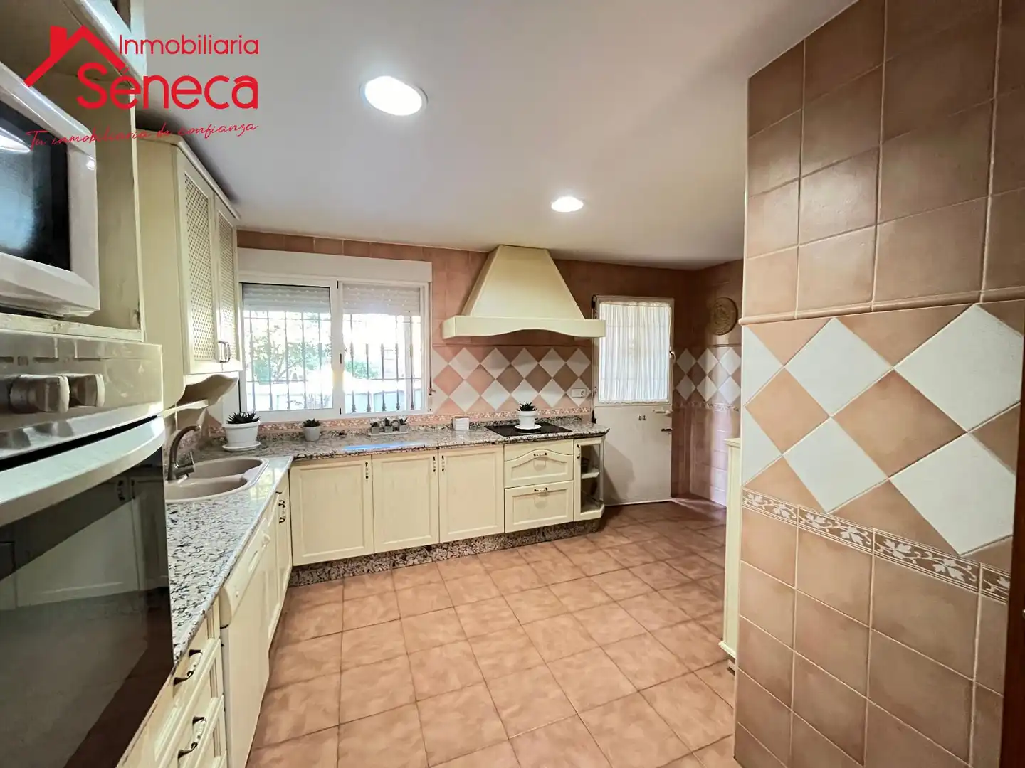 Villa mit Pool zum Verkauf in Periurbano Oeste - Sierra, imagen 5