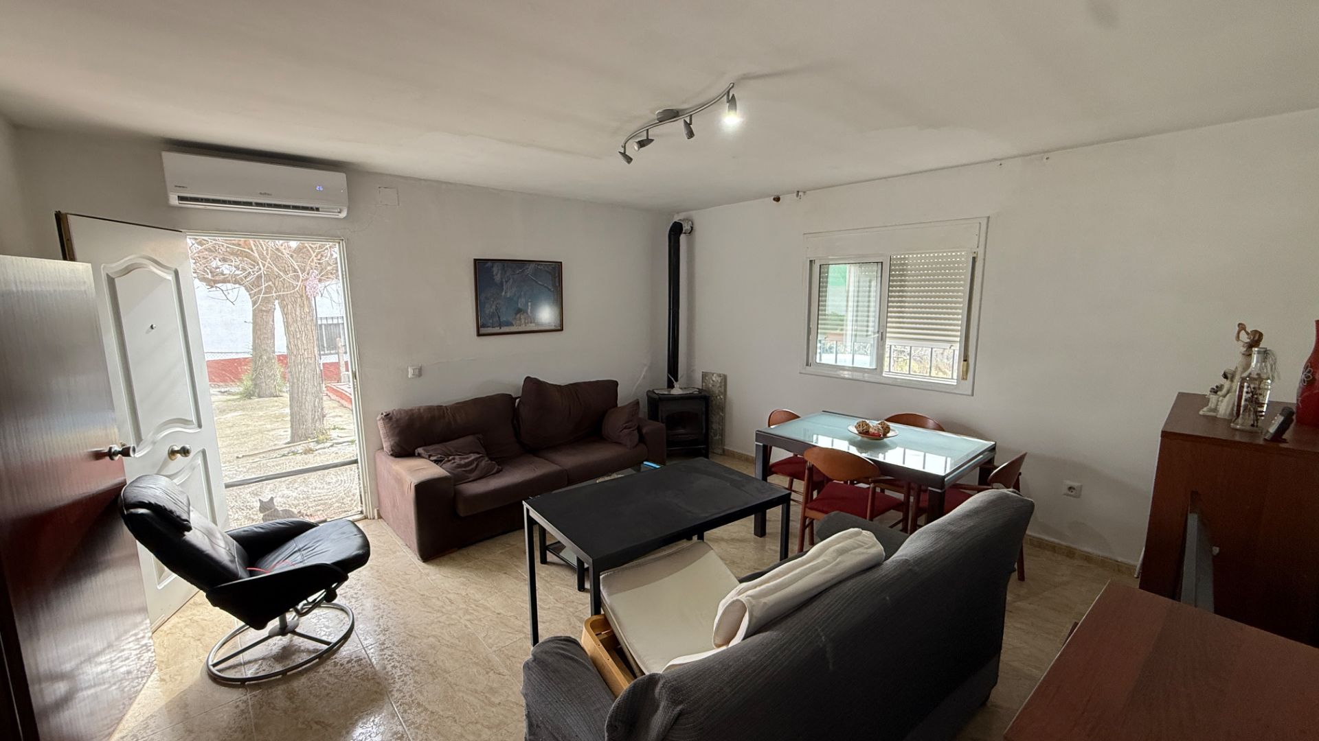 Living room of Country house for sale in Els Hostalets de Pierola  with Air Conditioner, Heating and Private garden