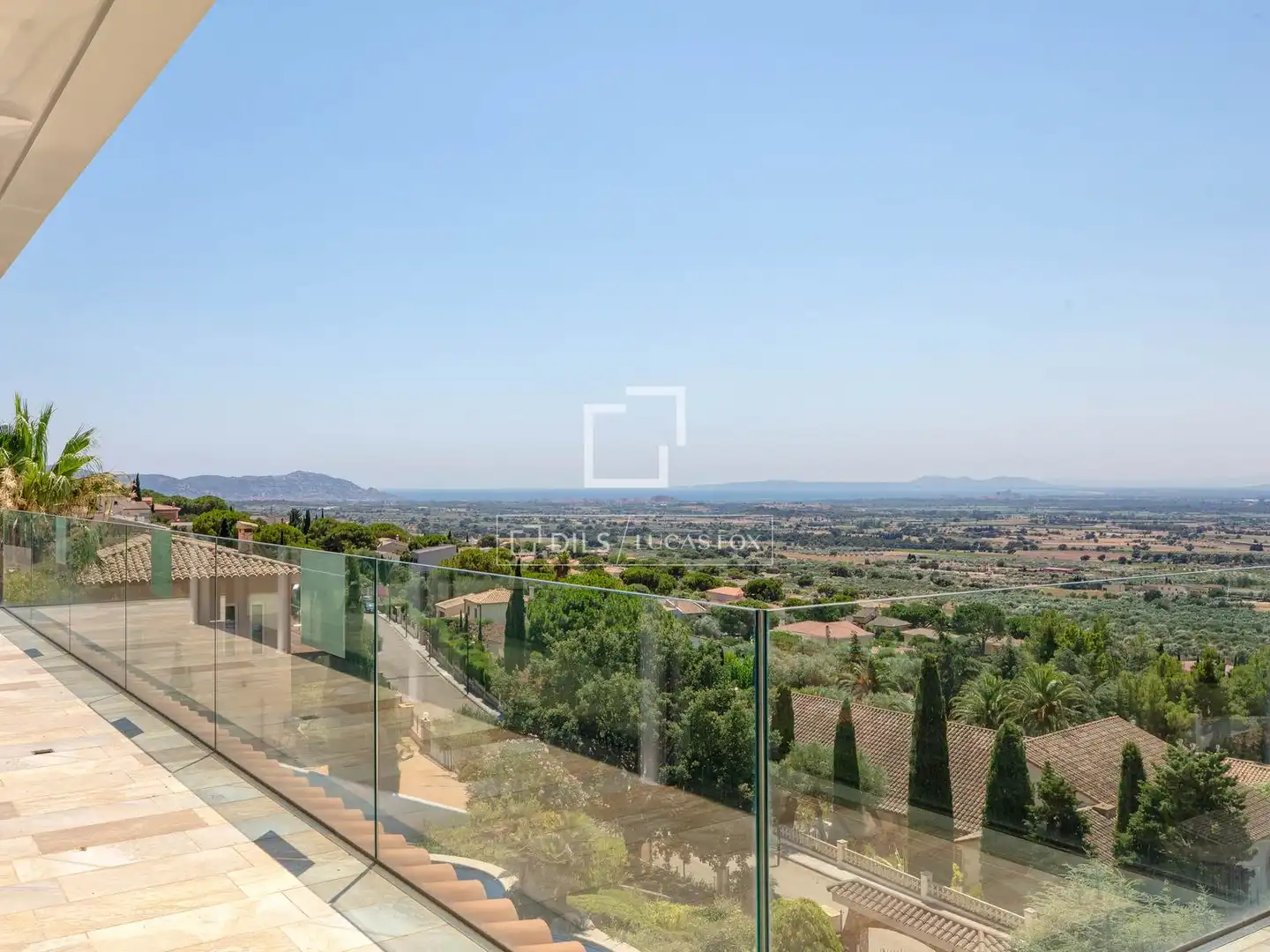 Terrassa de Casa o xalet en venda en Pau amb Aire condicionat, Calefacció i Jardí privat