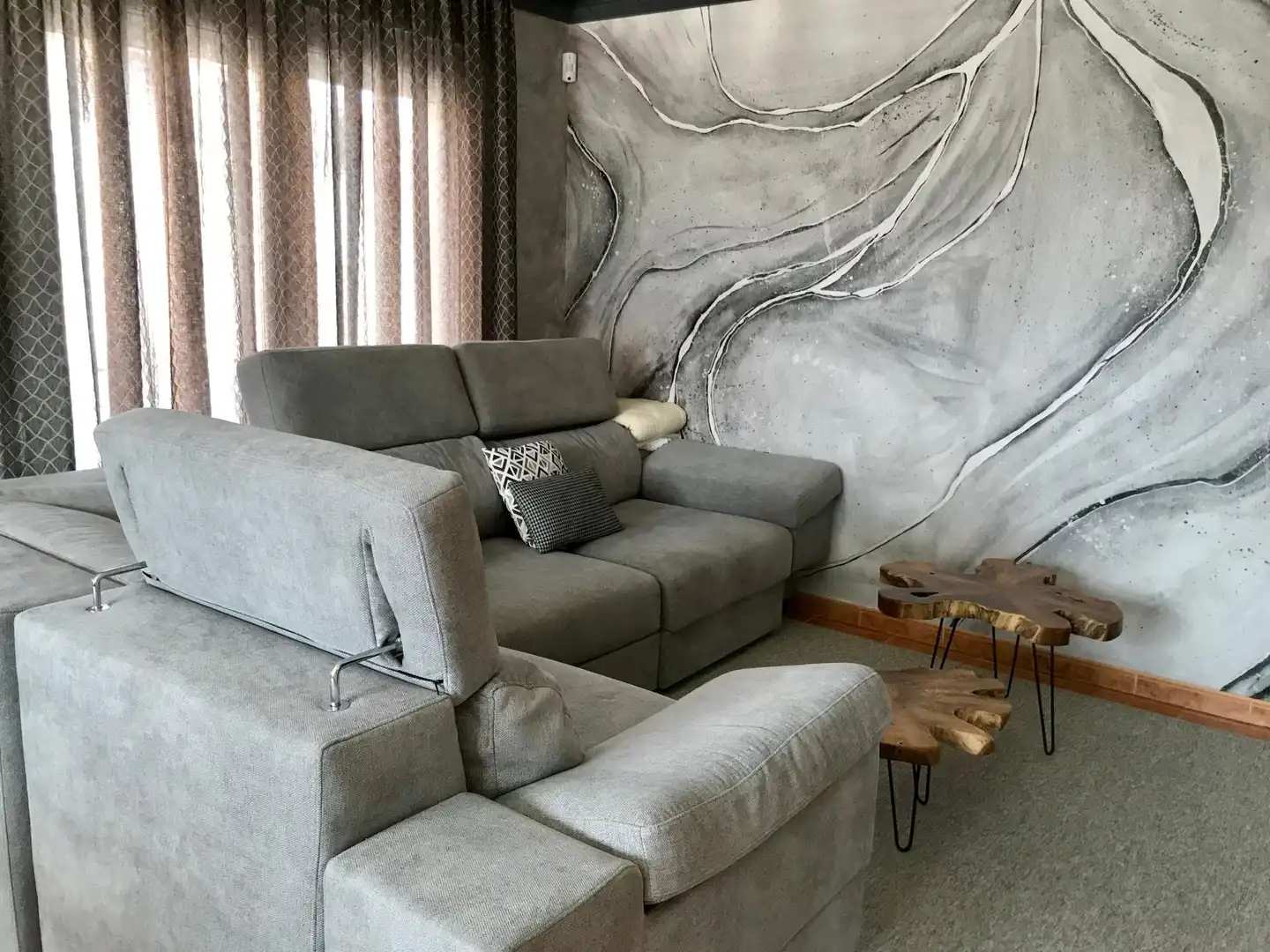 Sala de estar de Casa o chalet en venta en Ribeira con Calefacción, Piscina y Amueblado