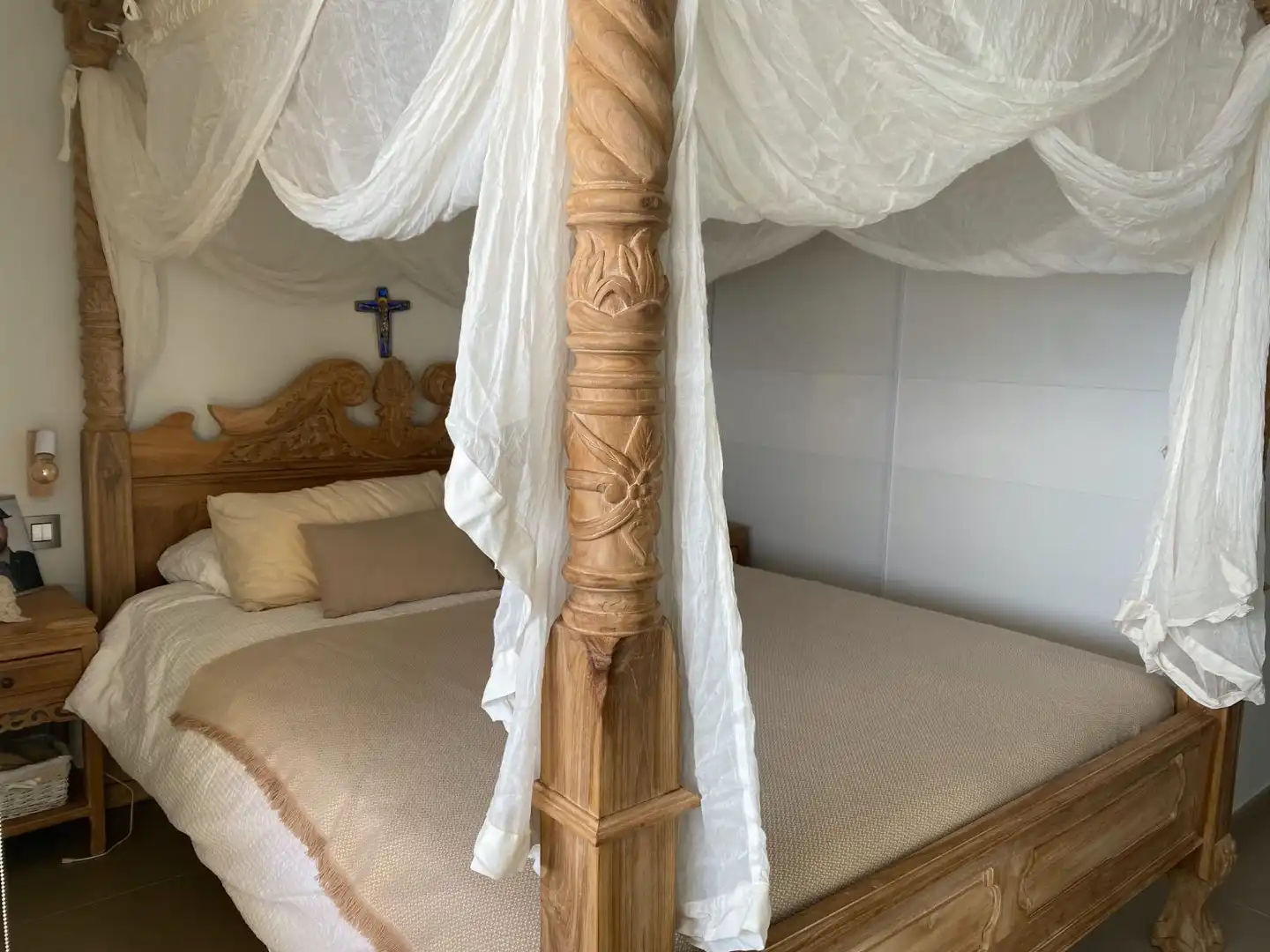 Habitación de Apartamento de alquiler en Benidorm con Aire acondicionado, Terraza y Amueblado