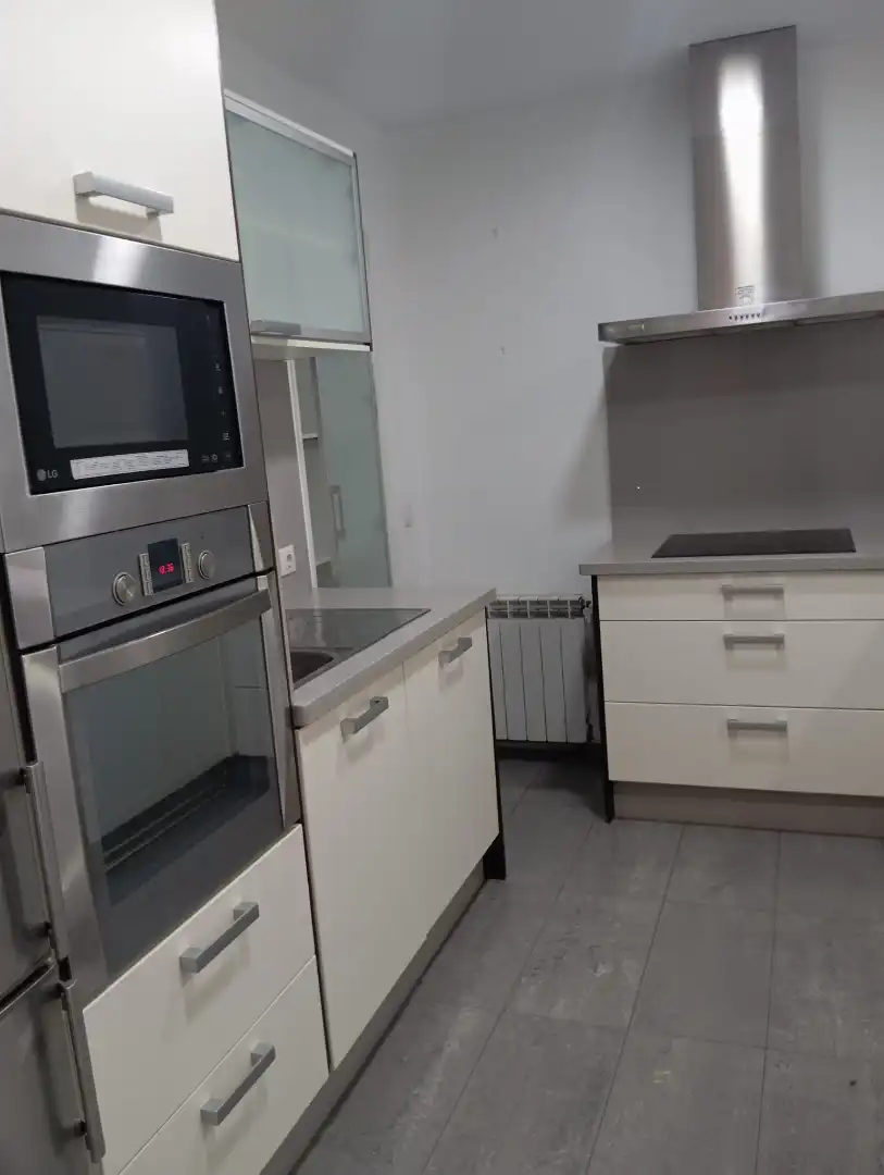 Küche von Wohnung zum Verkauf in Córdoba mit Klimaanlage und Terrasse