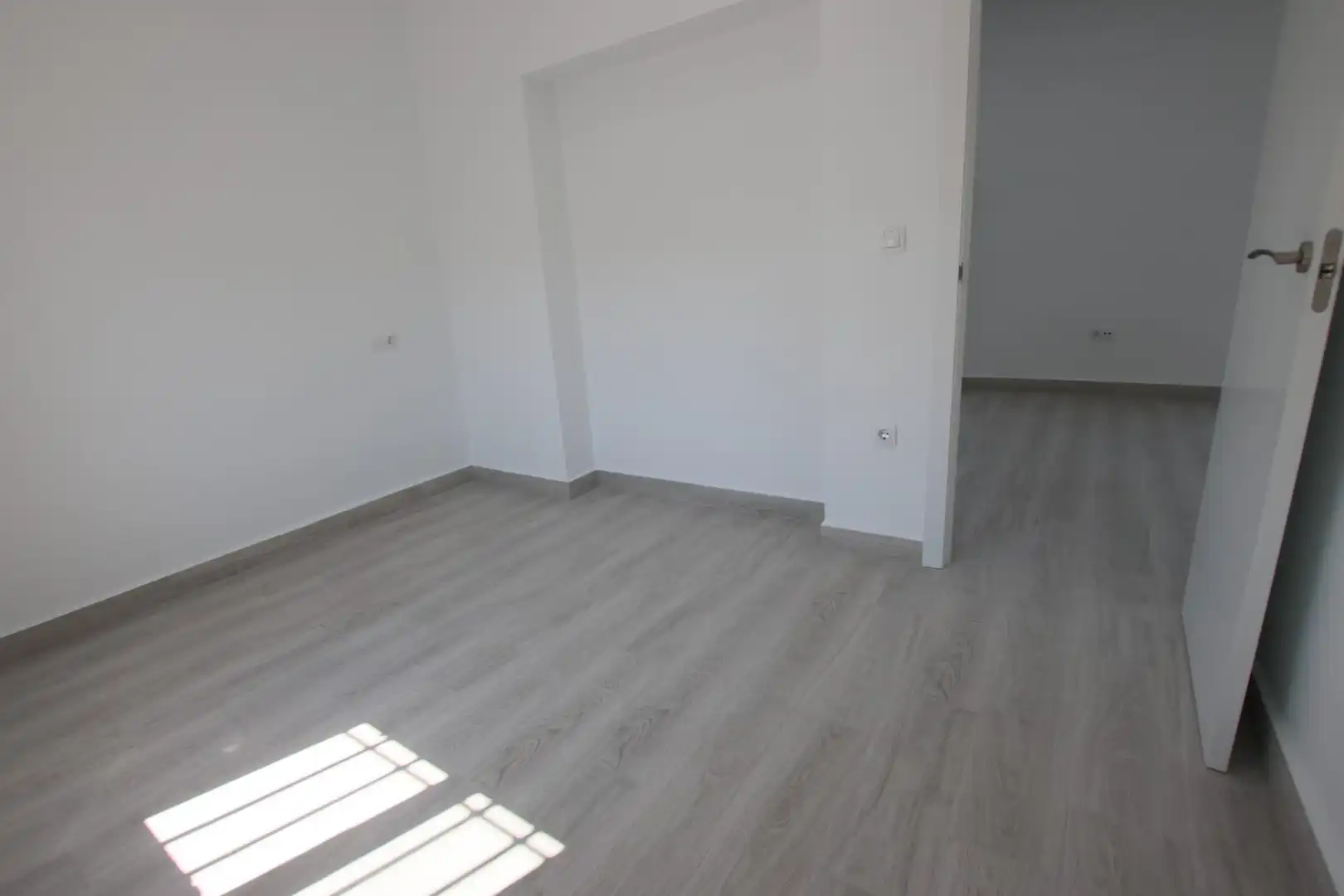 Wohnung zum Verkauf in Puebla de la Calzada mit Balkon